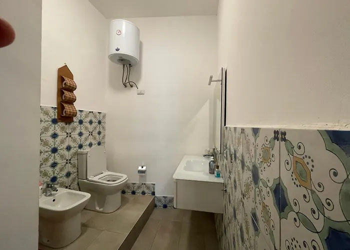 Cortiletto Dell Odeon * 卡塔尼亚